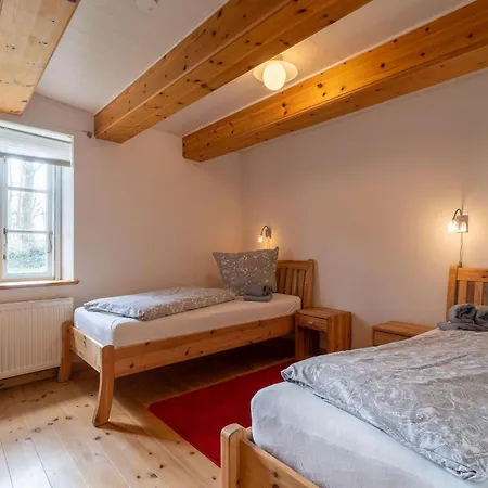 Hébergement de vacances In Mit Garten *